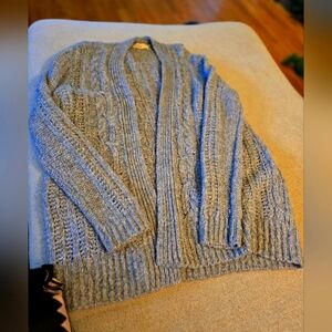 Hollister Womens Large Knitted Gray Cardigan Sweater, Great Condition